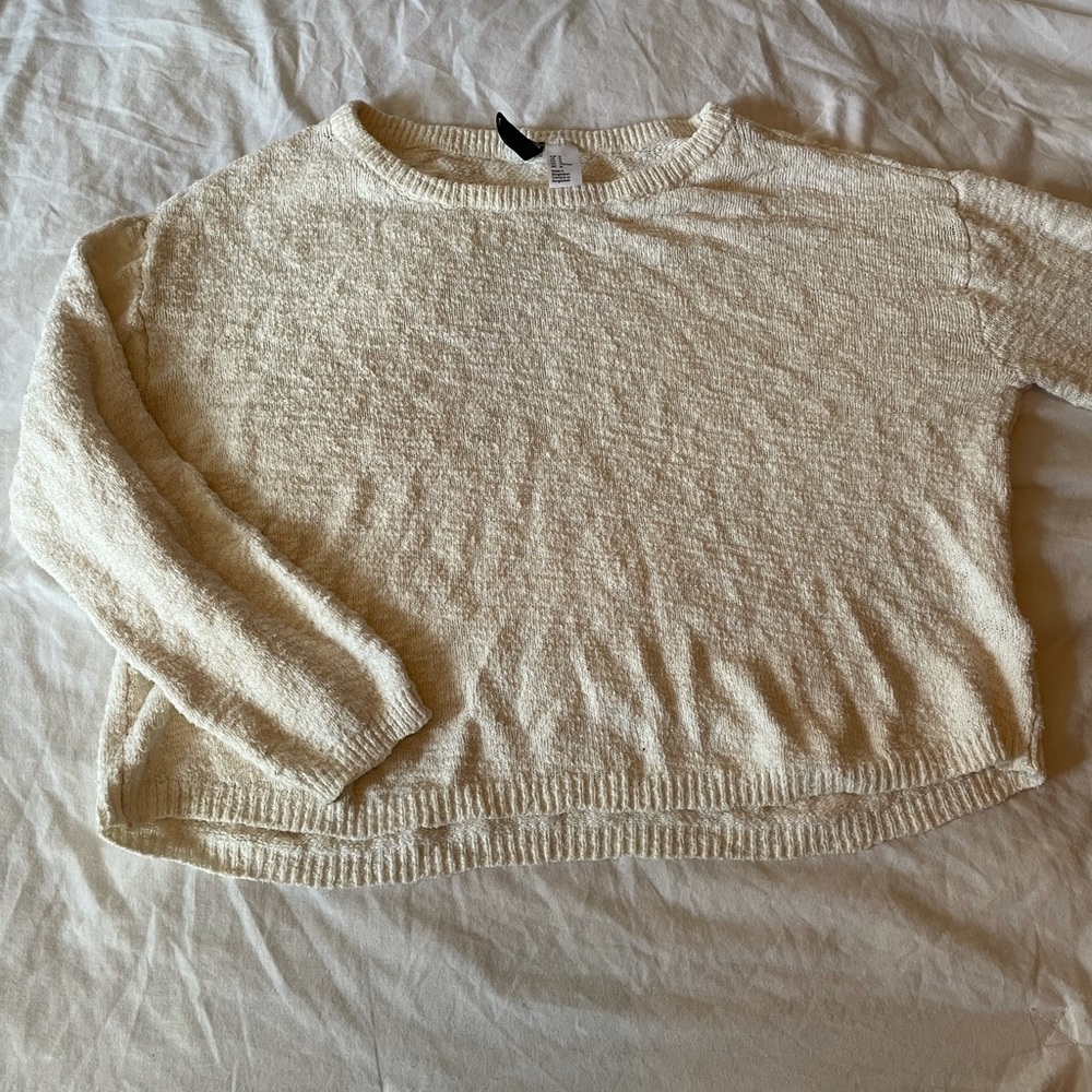 Ivory H&M sweater